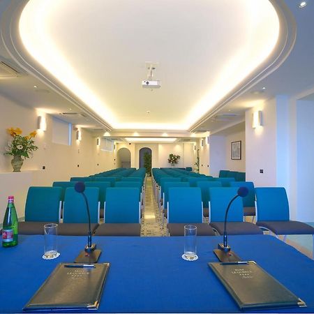 Le Querce Resort Sea Thermae & Spa Иския Екстериор снимка