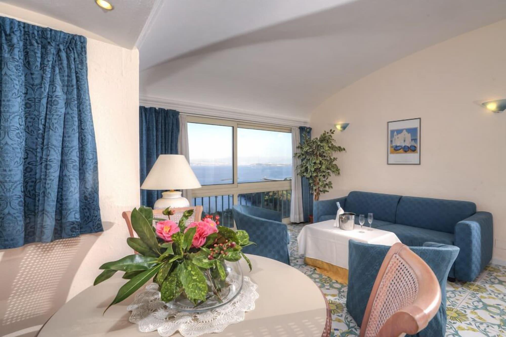 Le Querce Resort Sea Thermae & Spa Иския Екстериор снимка